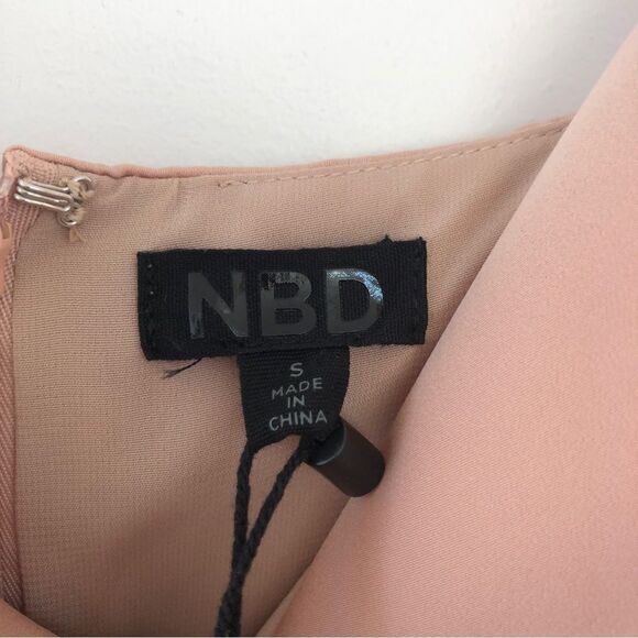 NBD REVOLVE Lila Gown in Champagne Satin Slip Draped Maxi Column Leg Slit S - Picture 12 of 13